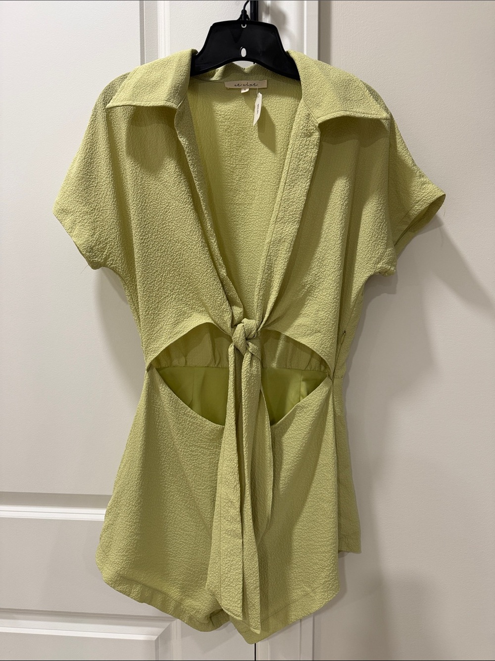 ET CLET Light Green Tie-Front Short Sleeve Romper  - Size Small NWT